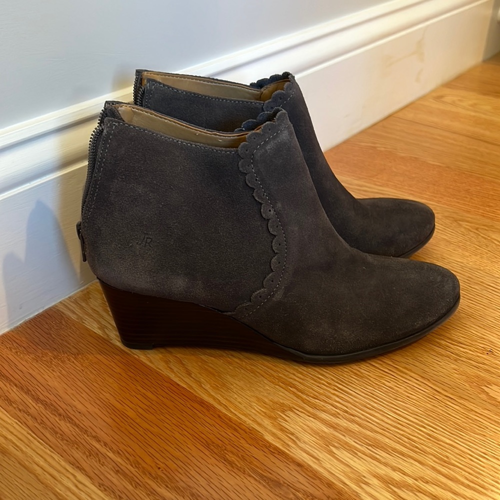 Suede gray booties